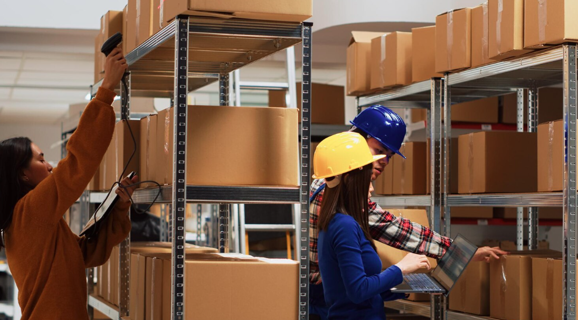 How Smart Warehousing Helps Businesses Manage Inventory and Growth?